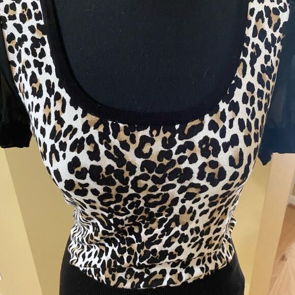 - White House Black Market black and leopard blouse in size XS - Picture 2 of 8
